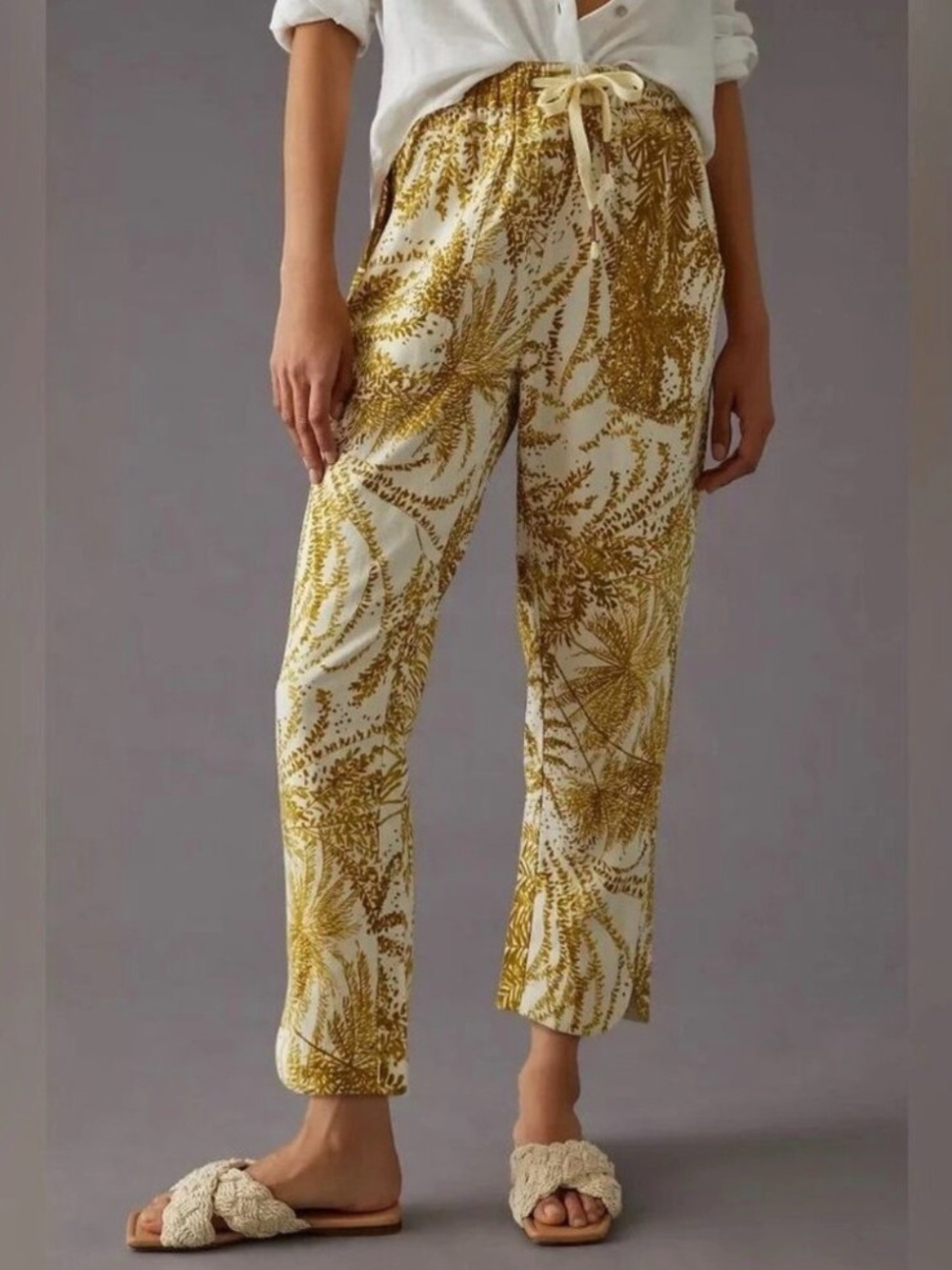Pilcro White and Mustard Palm-Print Cropped Drawstring Pants